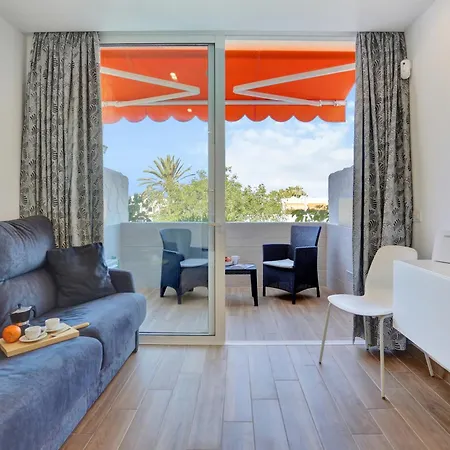 Beautiful Days, Air Con, Terrace, Fast Internet * Costa Del Silencio