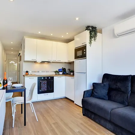 Apartment Beautiful Days, Air Con, Terrace, Fast Internet